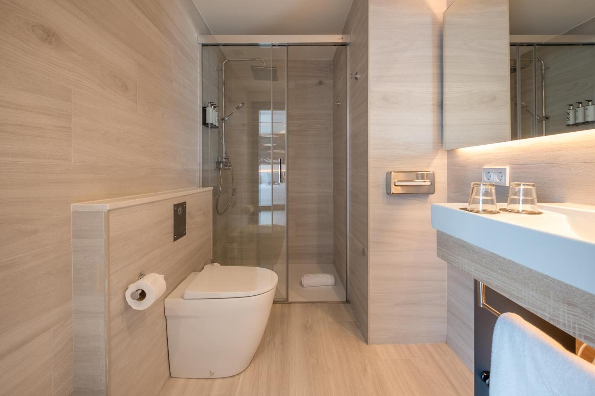 Cetina Puerto Hotel