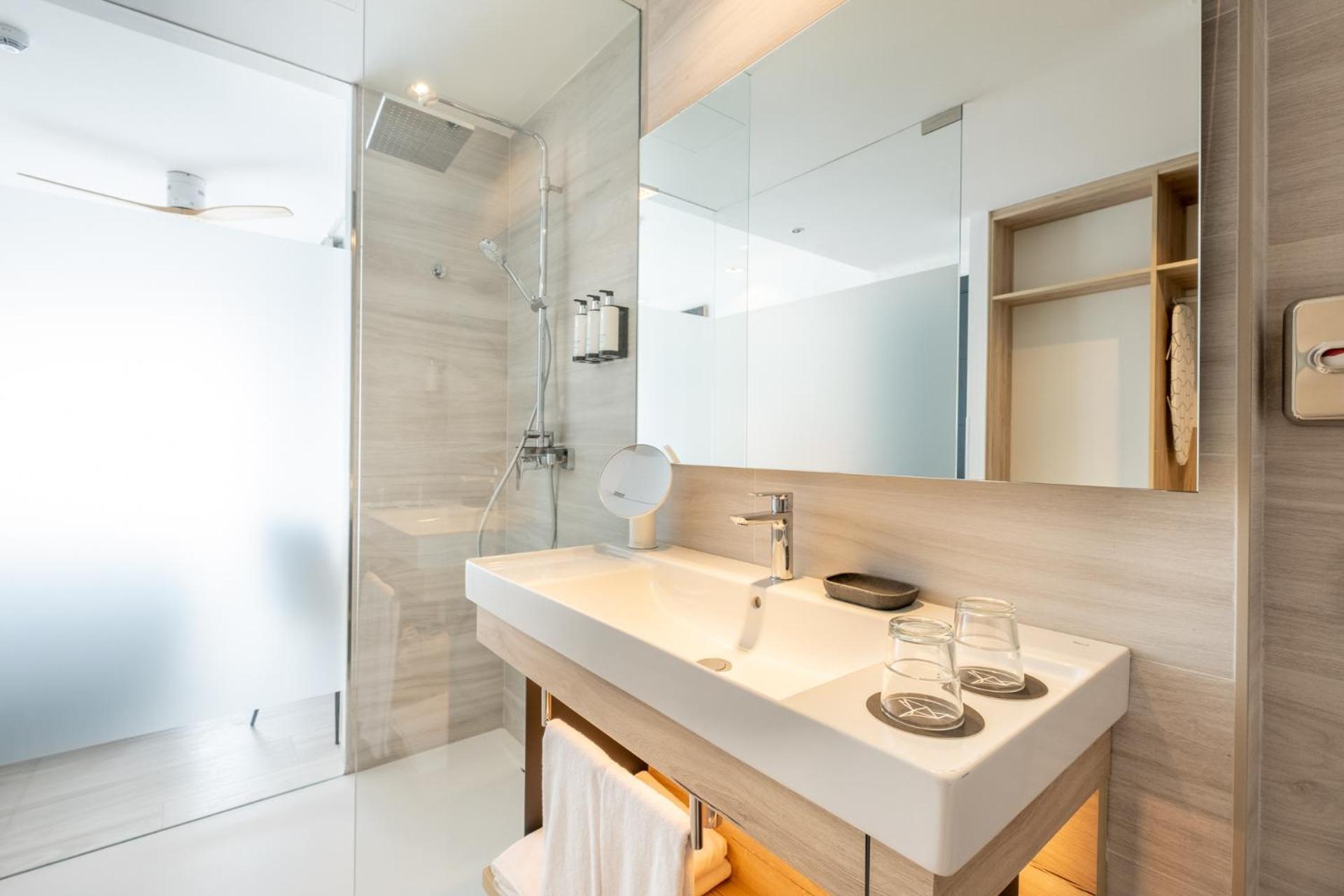 Cetina Puerto Hotel 3*