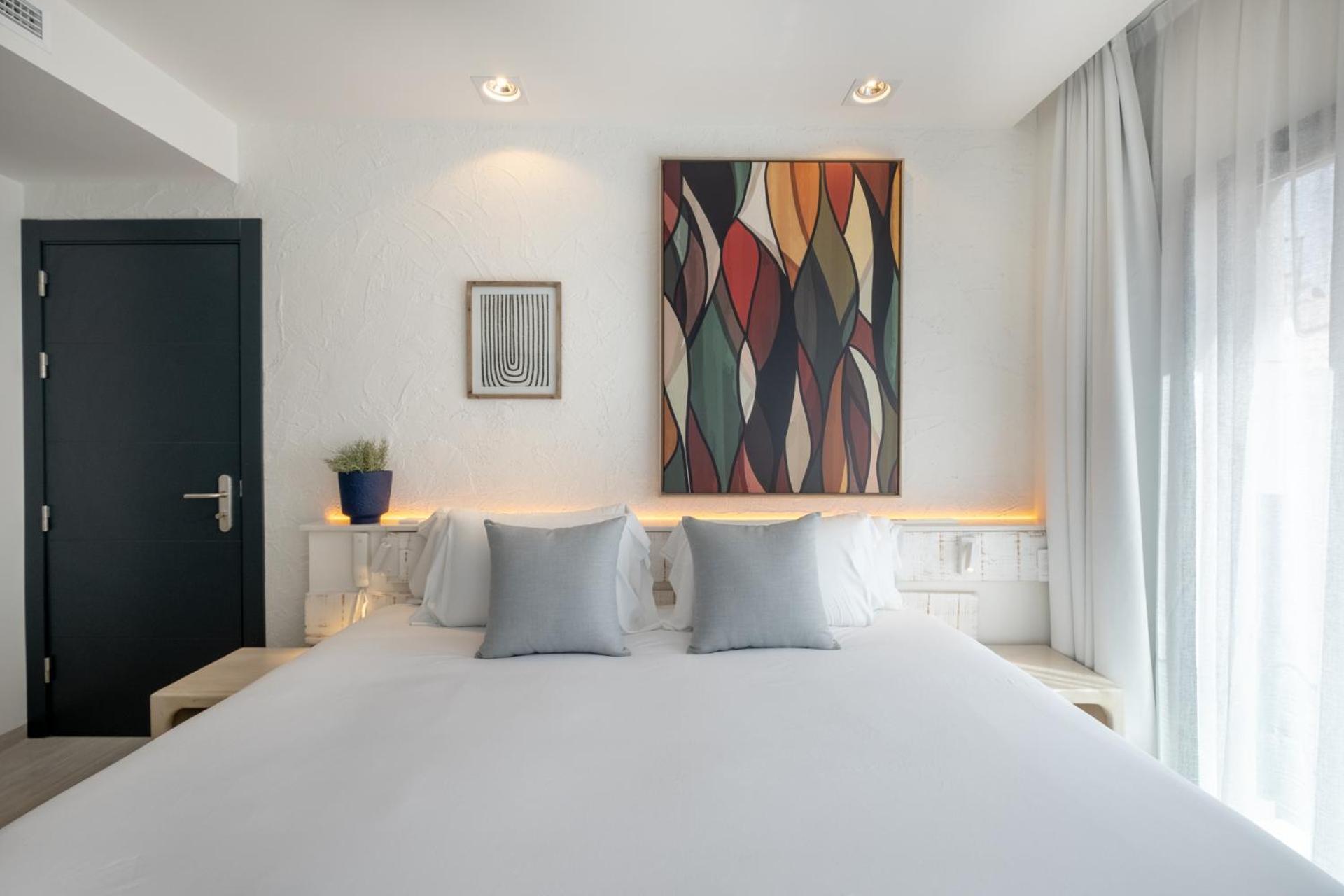 Cetina Puerto Hotel
